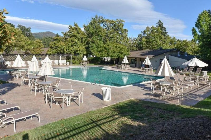 683 Cottages At Silverado Residence Napa Exterior photo
